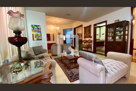 Sala 1 de casa à venda com 5 quartos, 420m² em Santa Lúcia, Belo Horizonte