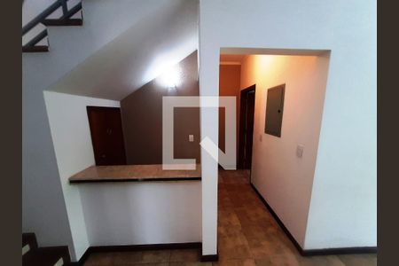 Sala de casa à venda com 5 quartos, 250m² em Cidade Universitária, Campinas
