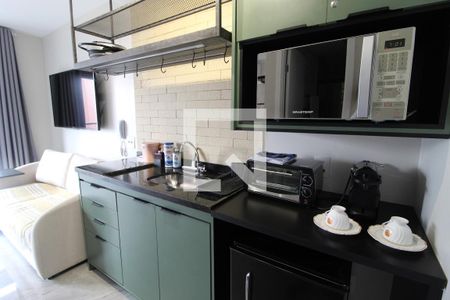 Sala/Cozinha de kitnet/studio à venda com 1 quarto, 35m² em Indianópolis, São Paulo