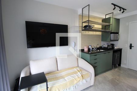 Sala/Cozinha de kitnet/studio à venda com 1 quarto, 35m² em Indianópolis, São Paulo