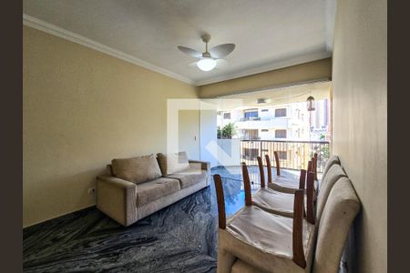 Sala de apartamento para alugar com 4 quartos, 300m² em Jardim Praiano, Guarujá