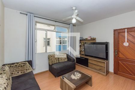 Sala de apartamento à venda com 3 quartos, 96m² em Padre Eustáquio, Belo Horizonte