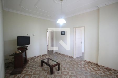 Sala de casa para alugar com 3 quartos, 85m² em Taquara, Rio de Janeiro