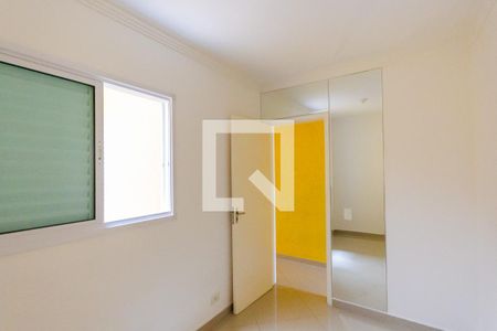 Quarto 1 de apartamento à venda com 2 quartos, 41m² em Parque das Nações, Santo André