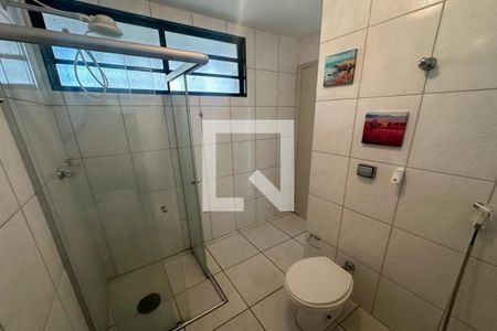Banheiro de apartamento para alugar com 1 quarto, 20m² em Centro, Ribeirão Preto