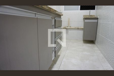 Cozinha de apartamento à venda com 2 quartos, 42m² em Gardênia Azul, Rio de Janeiro