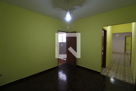 Sala de casa para alugar com 4 quartos, 335m² em Cidade São Mateus, São Paulo