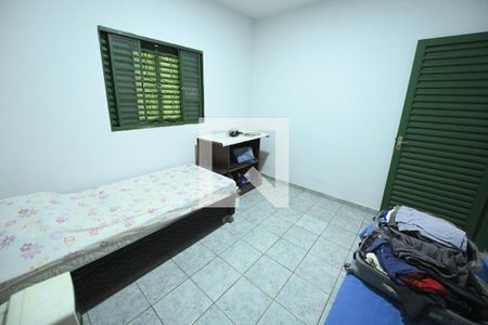 Quarto 2 de casa para alugar com 3 quartos, 127m² em Jardim Vitória, Goiânia
