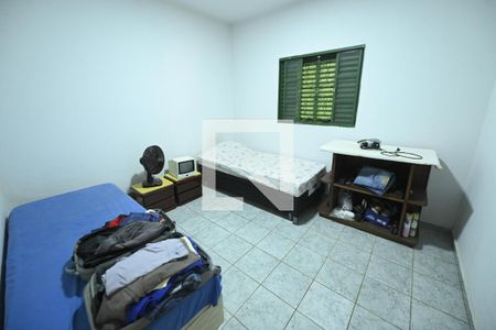 Quarto 2 de casa para alugar com 3 quartos, 127m² em Jardim Vitória, Goiânia