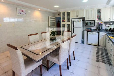 Casa para alugar com 183m², 3 quartos e 3 vagas Casa para alugar com 183m², 3 quartos e 3 vagasCozinha 02