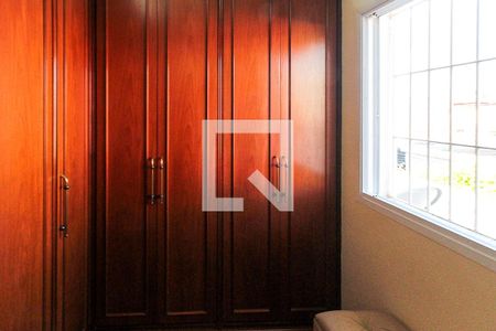 Casa para alugar com 183m², 3 quartos e 3 vagas Casa para alugar com 183m², 3 quartos e 3 vagasCloset