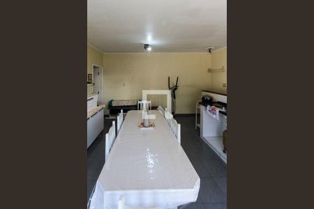 Casa para alugar com 183m², 3 quartos e 3 vagas Casa para alugar com 183m², 3 quartos e 3 vagasCozinha