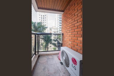 Suíte 1 - Varanda de apartamento para alugar com 3 quartos, 195m² em Pinheiros, São Paulo