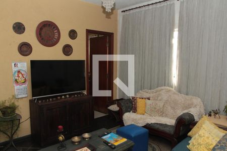 Sala de casa para alugar com 3 quartos, 290m² em Ouro Preto, Belo Horizonte