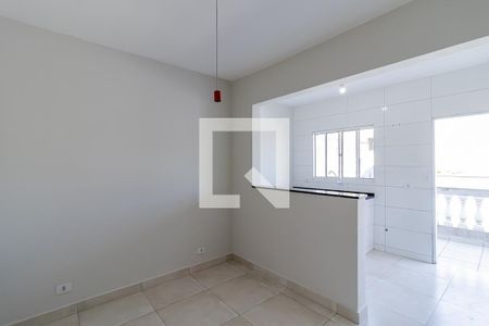 Sala de casa para alugar com 1 quarto, 50m² em Parque Fongaro, São Paulo