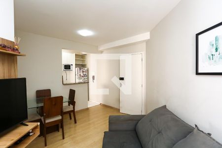 Sala de apartamento para alugar com 2 quartos, 52m² em Parque Taboão, Taboão da Serra