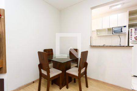 Sala de apartamento para alugar com 2 quartos, 52m² em Parque Taboão, Taboão da Serra