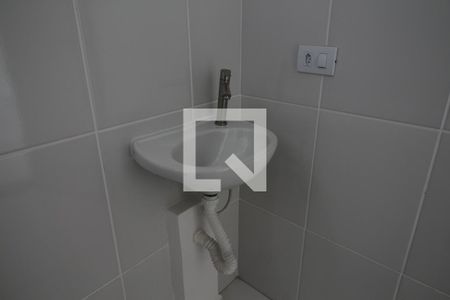 Banheiro de apartamento para alugar com 1 quarto, 33m² em Vila Formosa, São Paulo
