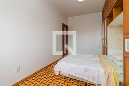 Quarto 1 de apartamento para alugar com 2 quartos, 67m² em Azenha, Porto Alegre