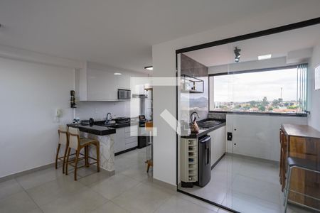 Sala de apartamento à venda com 2 quartos, 63m² em Ana Lúcia, Belo Horizonte