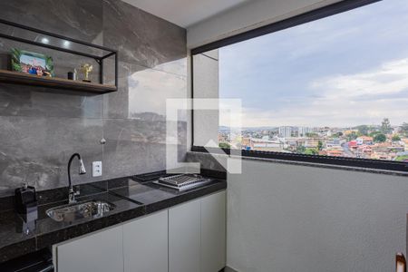 Varanda de apartamento à venda com 2 quartos, 63m² em Ana Lúcia, Belo Horizonte