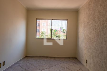 Sala de apartamento à venda com 2 quartos, 60m² em Vila Satúrnia, Campinas