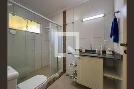 Banheiro da Suíte 1 de casa para alugar com 3 quartos, 180m² em Lenheiro, Valinhos