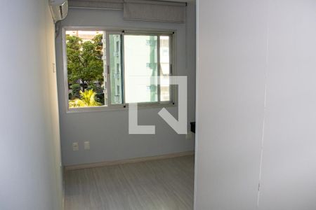 Quarto 2 de apartamento para alugar com 3 quartos, 99m² em Jacarepaguá, Rio de Janeiro