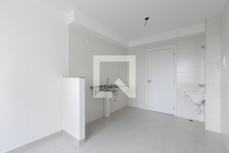 Sala / Cozinha de apartamento para alugar com 2 quartos, 33m² em Vila Nova Curuçá, São Paulo