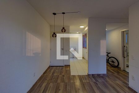 Sala de apartamento para alugar com 1 quarto, 41m² em Olaria, Canoas