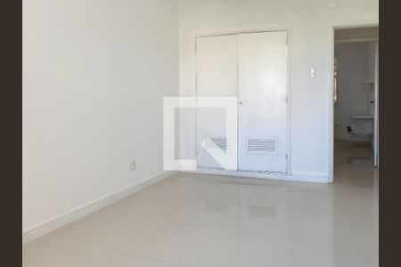 Suíte  de apartamento à venda com 3 quartos, 127m² em Ingá, Niterói