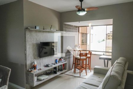 Sala de apartamento à venda com 2 quartos, 67m² em Menino Deus, Porto Alegre