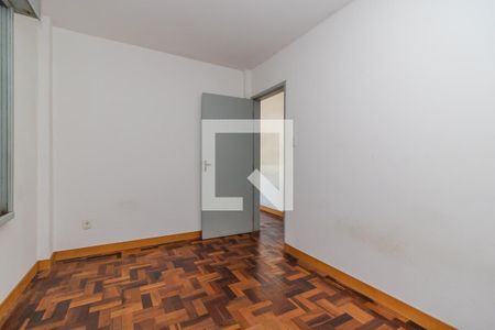 Quarto 1 de apartamento à venda com 2 quartos, 52m² em Cristal, Porto Alegre