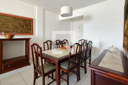 Sala de apartamento para alugar com 4 quartos, 174m² em Vila Tupi, Praia Grande