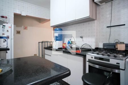 Cozinha de apartamento à venda com 2 quartos, 68m² em Vila Domitila, São Paulo