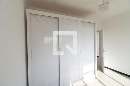 Quarto 1 de apartamento à venda com 2 quartos, 50m² em Pitangueiras, Rio de Janeiro