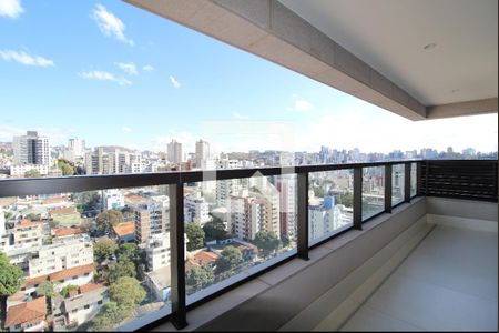 Apartamento à venda com 173m², 4 quartos e 4 vagasVaranda Sala