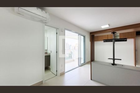 Sala/Quarto de kitnet/studio para alugar com 1 quarto, 42m² em Centro, Campinas