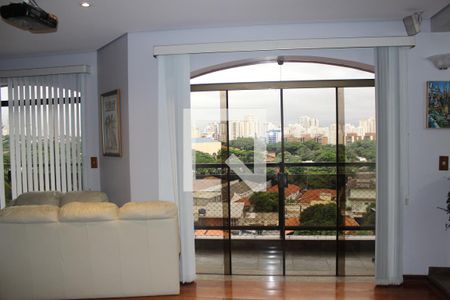 Apartamento para alugar com 220m², 3 quartos e 3 vagasSala