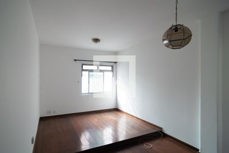 Apartamento para alugar com 95m², 2 quartos e 1 vagaSala 