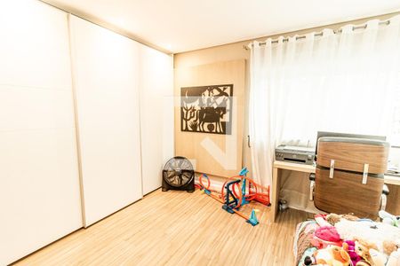 Apartamento à venda com 180m², 4 quartos e 3 vagas Apartamento à venda com 180m², 4 quartos e 3 vagasQuarto 3