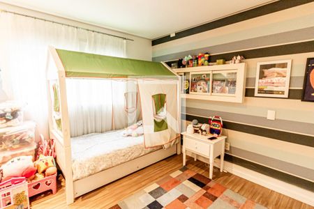 Apartamento à venda com 180m², 4 quartos e 3 vagas Apartamento à venda com 180m², 4 quartos e 3 vagasQuarto 2