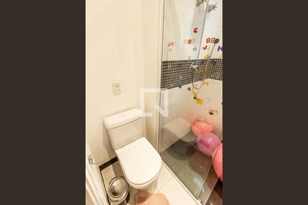 Apartamento à venda com 180m², 4 quartos e 3 vagas Apartamento à venda com 180m², 4 quartos e 3 vagasBanheiro 3