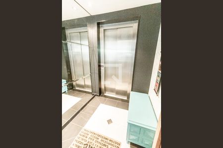 Apartamento à venda com 180m², 4 quartos e 3 vagas Apartamento à venda com 180m², 4 quartos e 3 vagasElevador