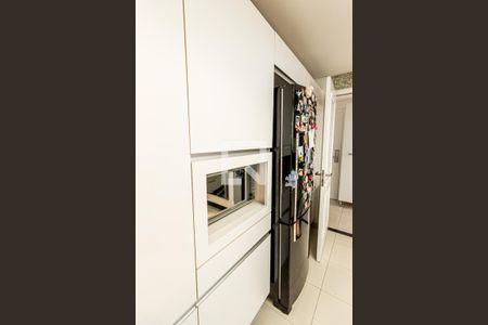 Apartamento à venda com 180m², 4 quartos e 3 vagas Apartamento à venda com 180m², 4 quartos e 3 vagasCozinha