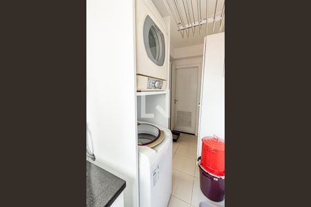 Apartamento à venda com 180m², 4 quartos e 3 vagas Apartamento à venda com 180m², 4 quartos e 3 vagasÁrea de Serviço