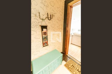 Apartamento à venda com 180m², 4 quartos e 3 vagas Apartamento à venda com 180m², 4 quartos e 3 vagasElevador