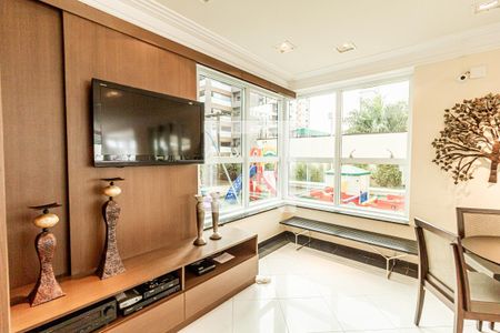 Apartamento à venda com 180m², 4 quartos e 3 vagas Apartamento à venda com 180m², 4 quartos e 3 vagasÁrea comum - Salão de festas