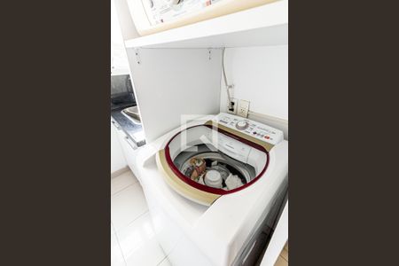 Apartamento à venda com 180m², 4 quartos e 3 vagas Apartamento à venda com 180m², 4 quartos e 3 vagasÁrea de Serviço