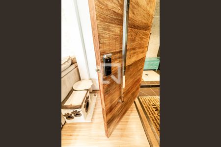 Apartamento à venda com 180m², 4 quartos e 3 vagas Apartamento à venda com 180m², 4 quartos e 3 vagasSistema de Segurança